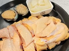 谷物农养鸡-八珍玉食鸡煲·打边炉(印象城店)