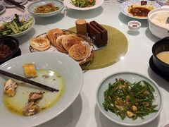 -围龙屋客家食府(福田店)