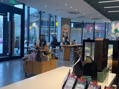 -星巴克臻选(郑州中原万达店)