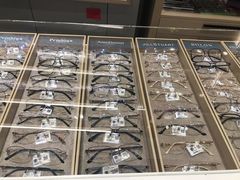 -博士眼镜(罗湖喜荟城店)