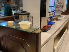 -南郊宾馆·风味自助餐厅·山东十六地市特色菜