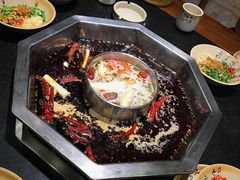 -融泽漁悦三只耳鱼火锅(南郑大道店)