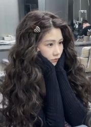 -IU潮牌·SALON