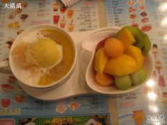 带燕窝的西米露——HK$36-许留山(佐敦道店)