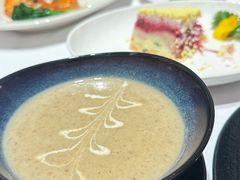 -马克西姆俄罗斯餐厅(通亚街店)