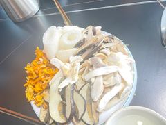 -野菌皇海景野生菌火锅(滨海大道店)
