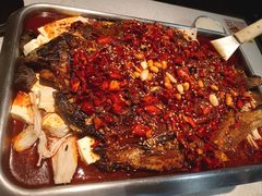 -鸣记脆皮烤鱼(岐山路店)