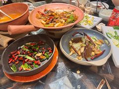 -云海肴·汽锅鸡·云南菜(天山百盛优客店)