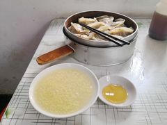 -金城包子牛肉灌汤包(台东四路店)