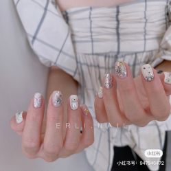 -妙睫屋日式美甲美睫