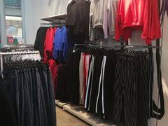 -H&M(鹏欣水游城店)
