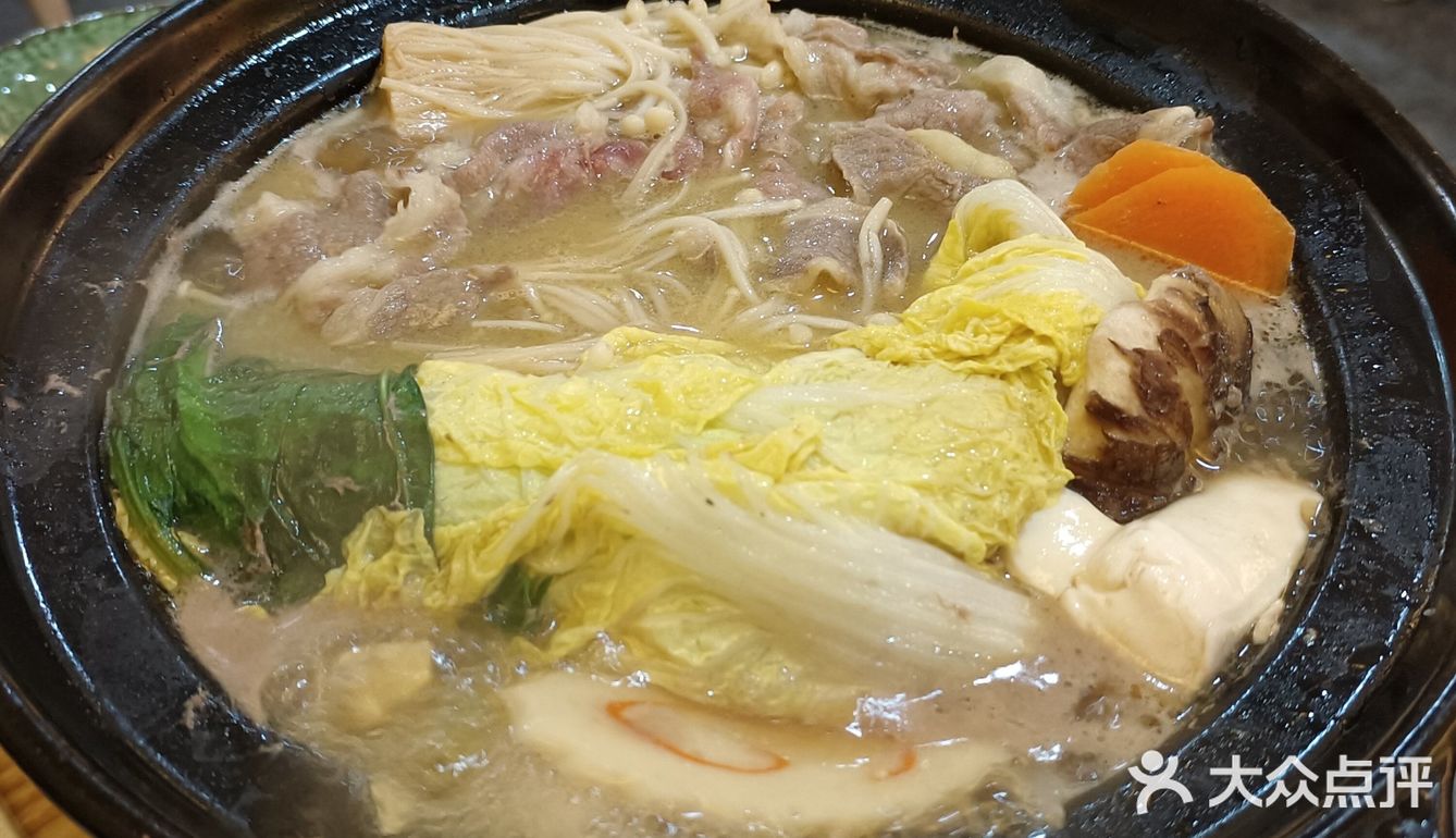寿喜锅yyds[加油][礼花] 寿司饭还可以[礼花]