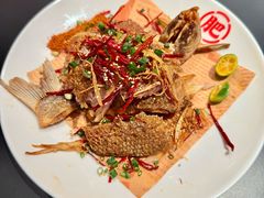 -肥肥虾庄·金牌油焖大虾(杨园滨江时代walk店)
