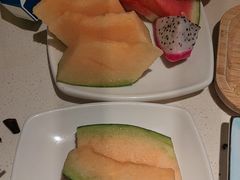 -小鱼小牛(世欧广场店)