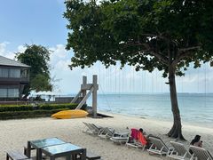 -Baan Ploy Samed Restaurant ร้านอาหารบ้านพลอยเสม็ด