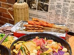 -万记麻辣烫国展总店