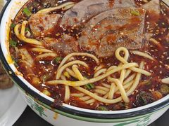 -伊穆祥牛肉面总店·清真