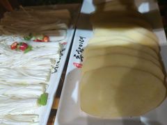 -秋香家韩式炭火烤肉(磐石路店)