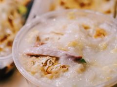 艇仔粥-穗银肠粉店(东川路店)