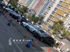 场地-新荟城购物中心-停车场