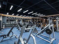 -立峰超越健身中心(先天下店)
