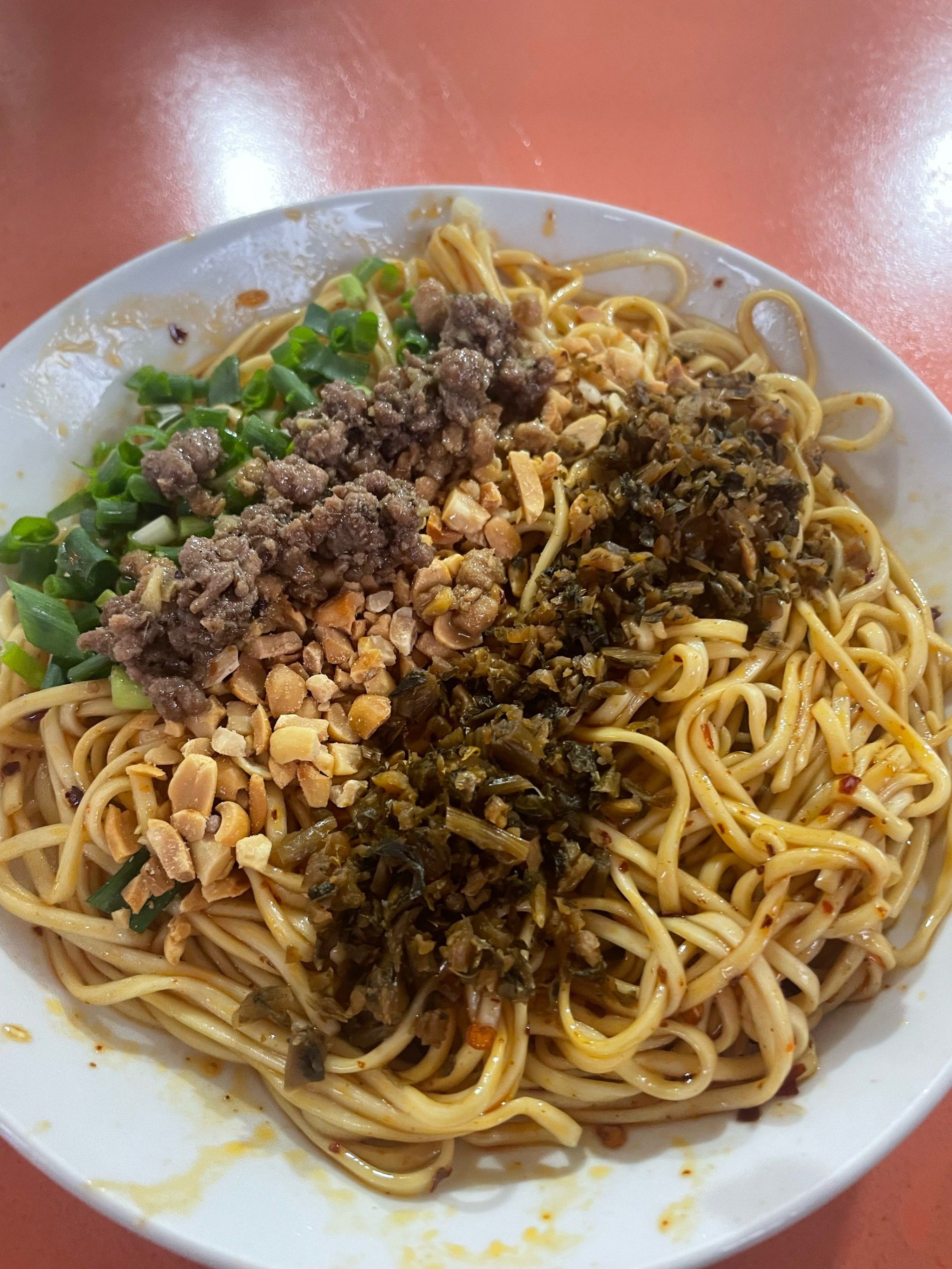 特种兵挑战宜宾燃面