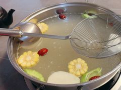 -官塘陈记鱼生·潮汕砂锅粥·牛肉火锅(潮枫路总店)