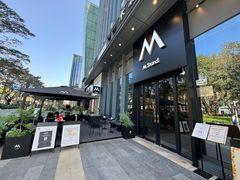 -M Stand(深圳龙岗万科广场店)