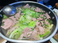 -全牛匠·乐山跷脚牛肉(西单华威约饭街店)