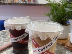 -Road Coffee Shop公路咖啡(嵊州吾悦广场店)