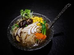 菌汤素面-安多素食(广仁寺路店)