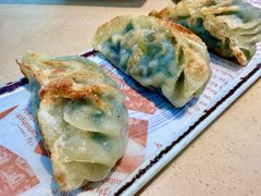 香煎韭菜饺-一茶一点(海景店)