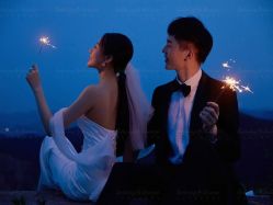 -天长地久婚纱摄影