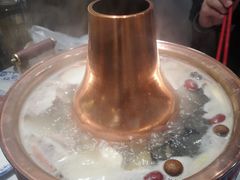 -一只羊·铜锅涮羊肉烧烤