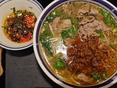 -云阿蛮云南生烫牛肉米线(奉贤路店)