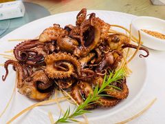 -品海楼·大连海胆锅贴馆(东港店)