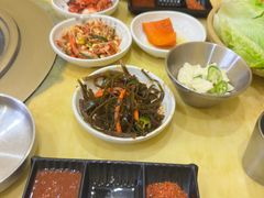 -牛信亭韩国料理·炭火烤肉(紫藤路店)