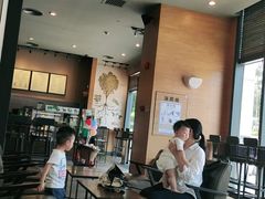 -星巴克(深圳龙华人民北店)