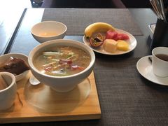 -杭州逸酒店(西湖武林店)