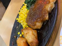 鸡翅配黑椒鸡排-萨莉亚意式餐厅(彩悦城店)
