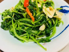 -玖鲜小笼(中山广场店)