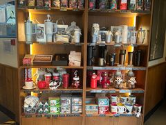 -星巴克(西藏路店)