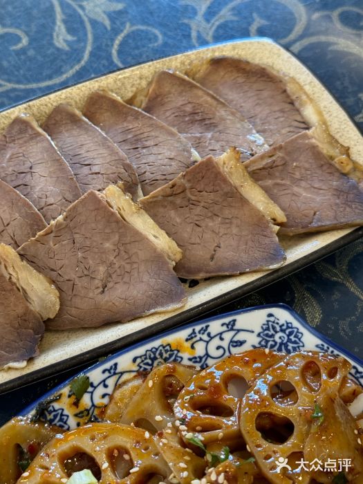 回辉登偰氏面片(东莲花美食街店)厚凉片图片
