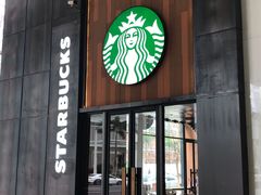 -星巴克臻选(广州高德置地秋广场店)
