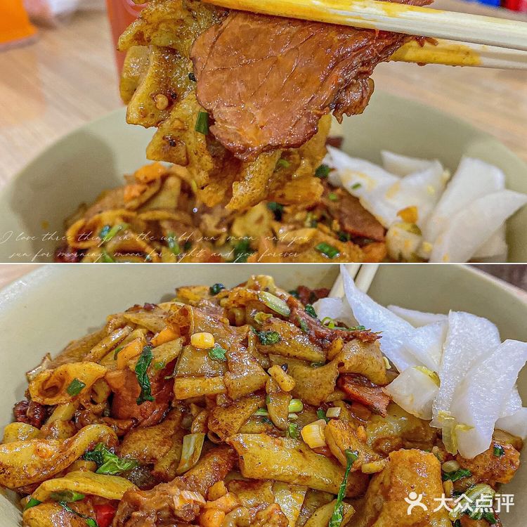 三狗/双黄牛肉炒豆丝⁉️哪一家更好吃..❓