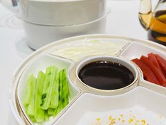 精品烤鸭-悦江(梅奔中心店)