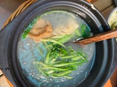 -馋三尺蟹粉小笼(人民广场店)