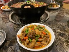 -鸿顺老铁锅美蛙鱼府(解放碑店)