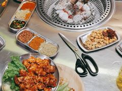 -马路牙子烧烤音乐酒馆(望京店)