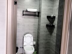 -禾谷精品酒店(西安纺织城地铁站唐都医院店)